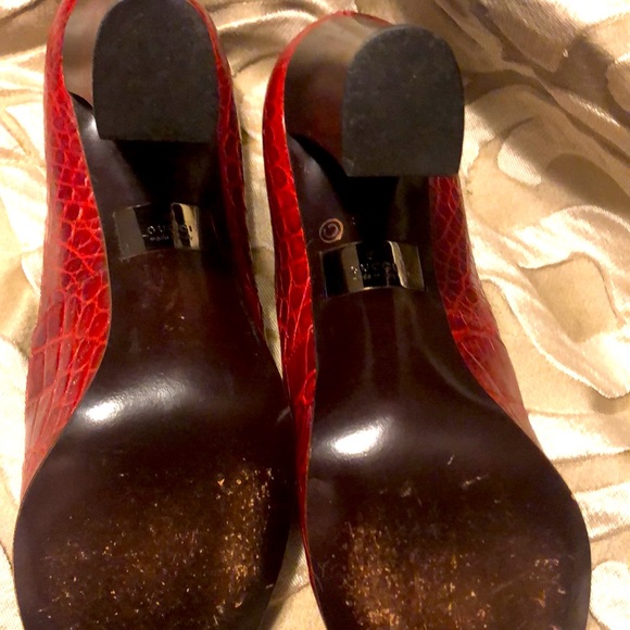 Gucci shoes In perfect condition - Picture 2 of 5